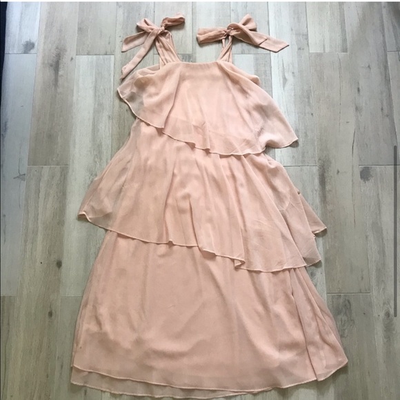 H&M tiered plush maxi dress - Picture 4 of 5